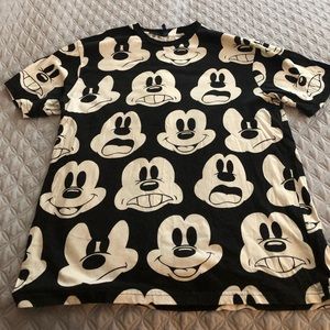 Men’s Mickey short sleeve shirt